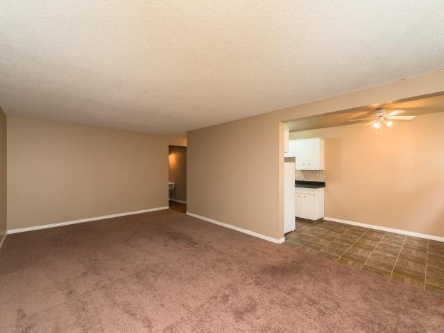 Meadowside Estates 2 Bedroom Apartment for Rent at 11919 115 11919 162 Ave. Nw, Edmonton, AB T5X 3R1 Dunluce