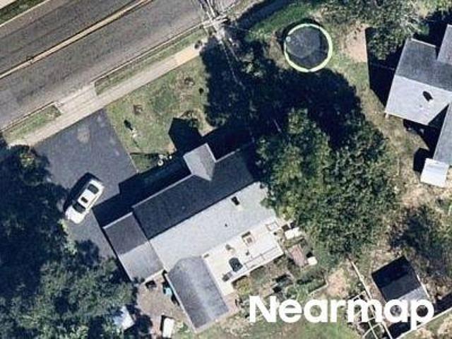 Meadowside Rd Apt 207