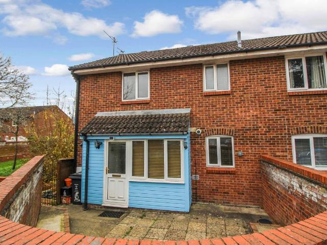 Meadowsweet Close, Swindon SN25, 1 bed end terrace house to rent, £925 pcm | PrimeLocation