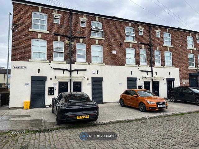 Meanwood Road, Leeds LS7, 1 bed flat to rent, £795 pcm | PrimeLocation