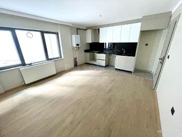 MEBUSEVLER'DE METRO VE ÜNİVERSİTELER YAKINI SIFIR BİNADA 2+1 KOMBİLİ KİRALIK LÜKS DAİRE