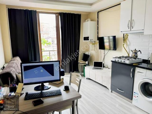 Mecidiyeköy 1+1 Eşyalı Manzaralı Metro 15 Dk Kiralık Daire