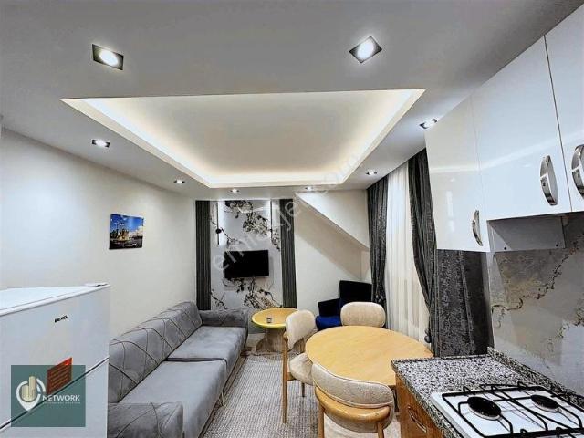 Mecidiyeköy Meydan'da Full Lüks Eşyalı 3+1 Prestijli Daire!