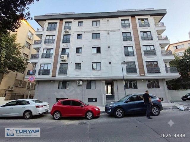 Mecidiyeköy Sıfır Asansörlü Otoparklı Binada Kiralık 1+1 Daire