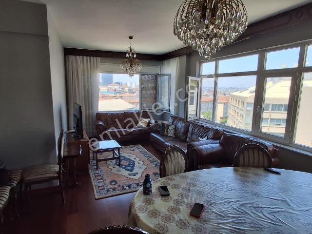 Mecidiyeköyde Metroya 10 Dk. Eşyalı 2+1 Kiralık Daire