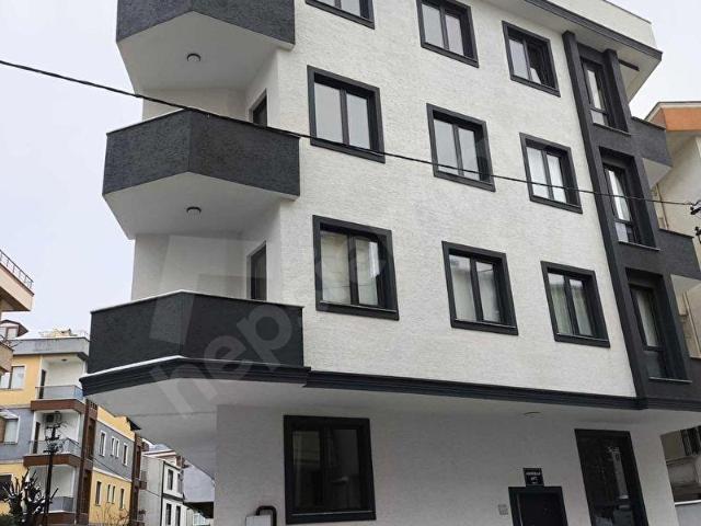 Meclis Mah 2+1 asansörlü yeni binada satılık dire