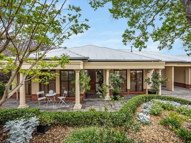 Medallion built, family sized freedom from elegant entry to poolside finale