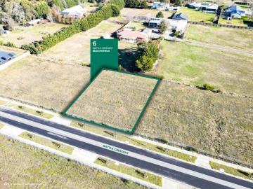 Medical Clinic Development Opportunity Site in Prime Growth Location Beaconsfield's Wattle Estate