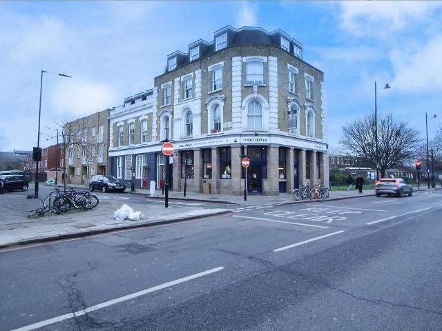 Median Road, Hackney, London E5, 2 bed flat to rent, £2,650 pcm | PrimeLocation
