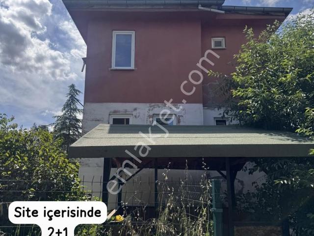 Medikal Park Yakınlarında Site İçerisinde 2+1 Mini Villa