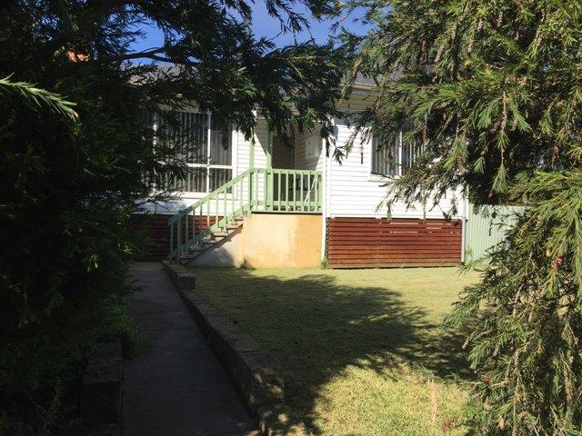 Medina Cottage opposite Parkland