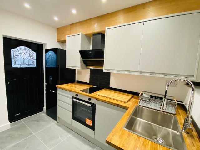 Medina Villas, Hove BN3, 1 bed flat to rent, £1,350 pcm | PrimeLocation