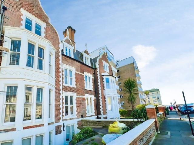 Medina Villas, Hove, East Sussex BN3, 1 bed flat to rent, £1,350 pcm | PrimeLocation