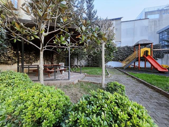 Medipol Üniversitesine Yakın Yatırmlık Otoparklı Daire