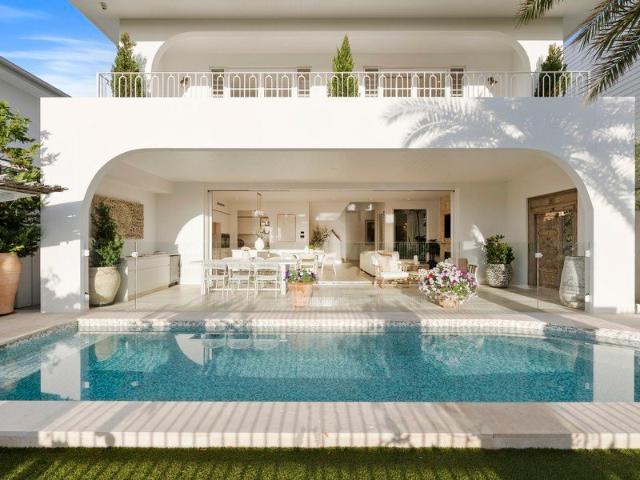 MEDITERRANEAN INSPIRED MASTERPIECE ON CASUARINA BEACHFRONT