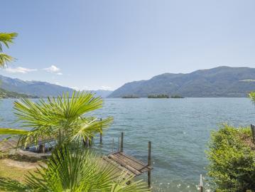 Mediterranes Ferienhaus mit Bootsanleger | Casa vacanze mediterranea con posto barca