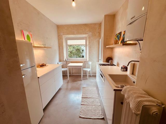 Mediterranes Wohnen in Koeln Suelz, Koln Amsterdam Apartments for Rent