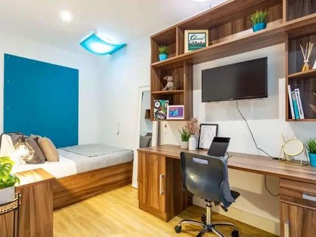 Medium Studio Limited View