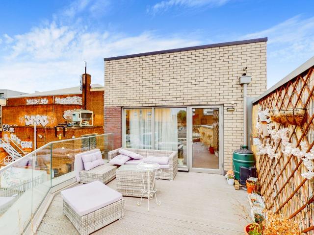 Medlar Street, London SE5, 4 bed flat to rent, £4,250 pcm | PrimeLocation