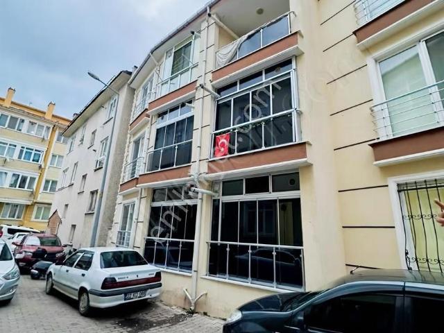 Medrese Ali Bey Mahallesinde Satılık 2+1 Kupon Daire