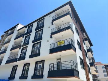 Medresede Önü Park Ara Kat Ebeveyn Banyo Geniş 3+1 Satılık Daire