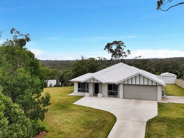 Meet this modern masterpiece in Meringandan West. One Acre, north east ALL WEATHER alfresco, BUTLER'S PANTRY and master bedroom brilliance