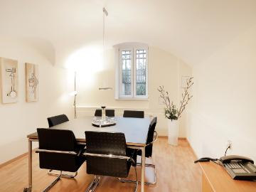 Nibelungenallee, Frankfurt, Holzhausenviertel, Westend Nord