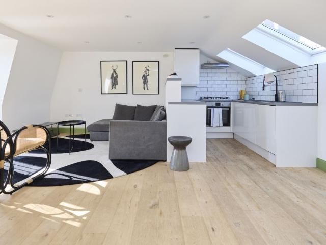 Meeting House Lane, London SE15, 2 bed flat to rent, £3,500 pcm | PrimeLocation