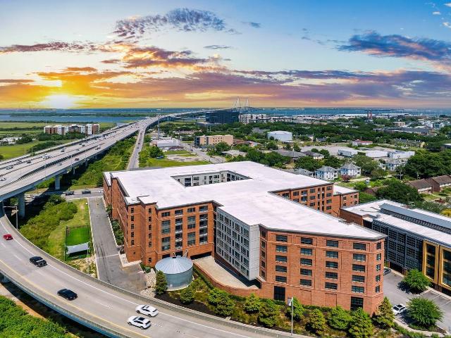 Meeting Street Lofts 2 Bedroom Apartment for Rent at 601 Meeting St, Charleston, SC 29403 East Central