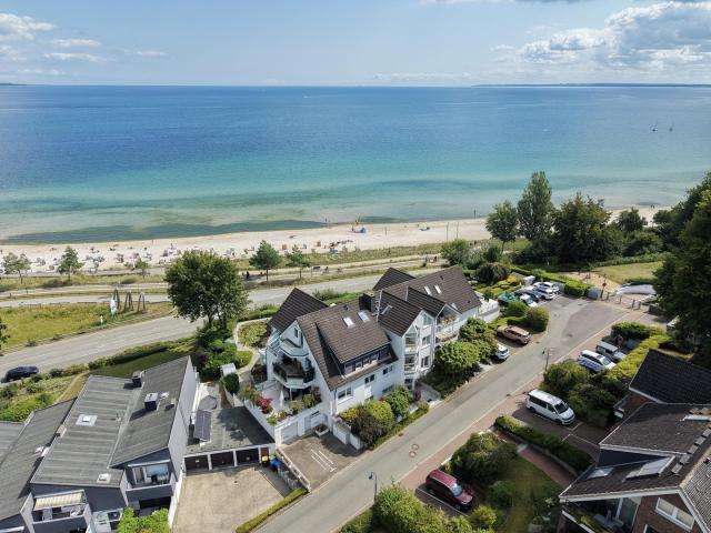 Meerblick ohne Grenzen Exklusive 4.5 Zimmer Wohnung in erster Reihe von Scharbeutz