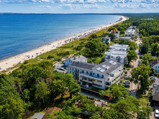 Meerblick Penthouse mit direktem Strandzugang und separater Gästewohnung