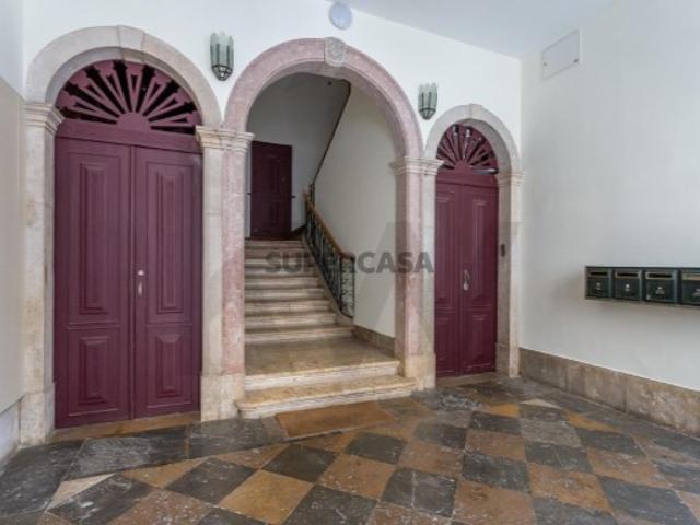 Mega Apartamento no Chiado, na Rua Nova da Trindade