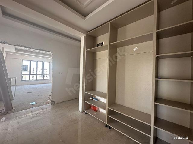 MEGA DAN TRAFİK PARKI YANI SATILIK 3+1 DAİRE