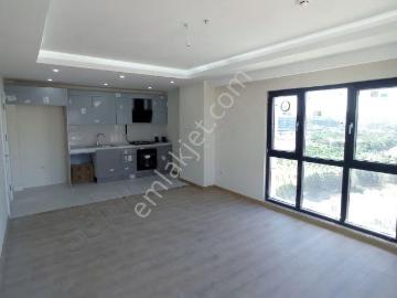 Mega Garden Da Satılık Manzaralı 2+1,80m2 Büyük Tip Harika Daire