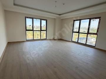 MEGA GARDENPARK 3+1 SİTEDE SATILIK