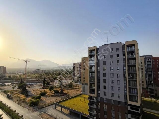 Mega İnvest'den Suryapı'da Kiralık 2+1 94 M2 Daire