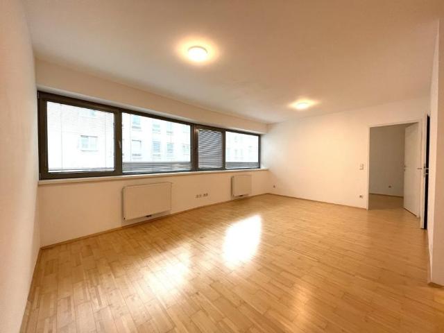 Mega stylische Neubauwohnung im Architektenhaus! AB DEZEMBER !