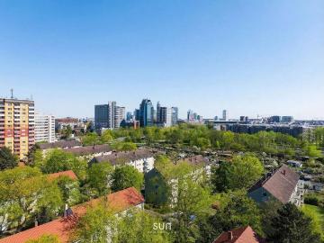 MEGA SANIERTE 4 ZIMMER WOHNUNG zum erschwinglichen Preis in Bockenheim Postsiedlung