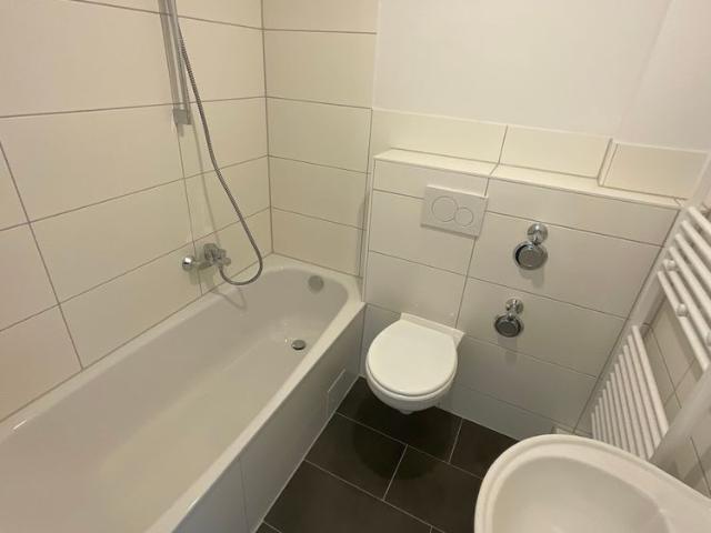 Mega schöne sanierte 3 Zimmer Wohnung