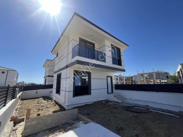 ꧁▇mega Yapı꧁▇ Cadde Cephe 3+1 Altyapı Hazır Otoparklı Villa