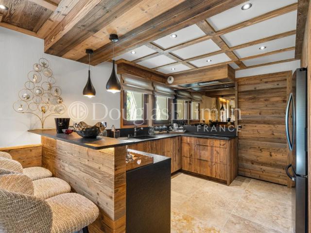 MEGÈVE CENTRE — Duplex d'exception avec cinq suites 146m² Megève