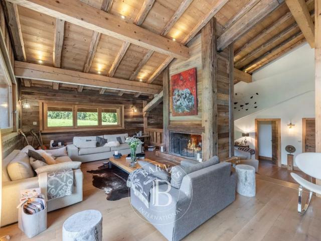 MEGEVE MONT D'ARBOIS CHALET DE CHARME PROCHE PISTES ET LAC DE JAVEN