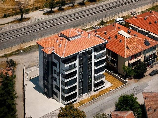 MEHMET AKİF MAHALLESİ MERKEZE YAKIN LOKASYONDA SATILIK 1+1 SIFIR DAİRE