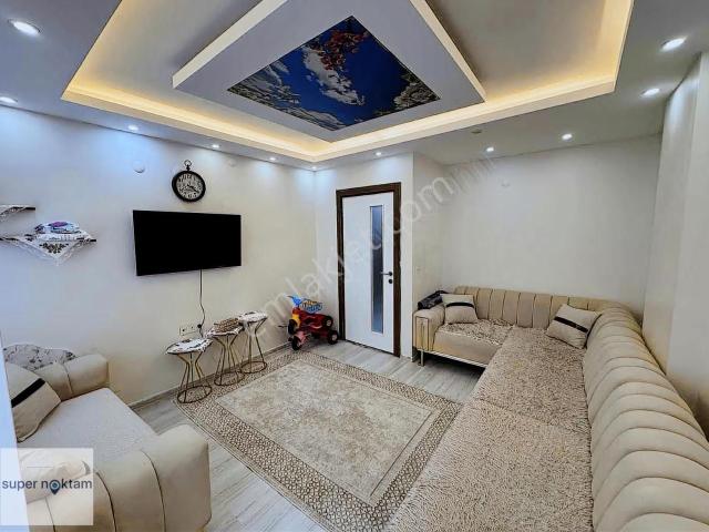 Mehmet Akif'te Satılık 1+1 Mülkiyetli İskanlı Yüksek Giriş Daire