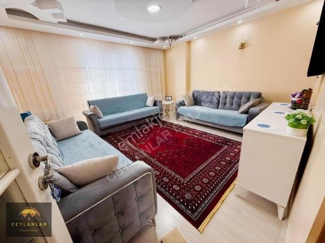 Mehmet Akif'te Satılık 5+2 Dubleks, 220m², Yüksek Kira Getirili