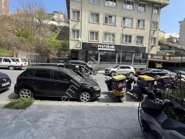 Mehmetçik Caddesinde Krediye Uygun 3+1 Kombili Daıre