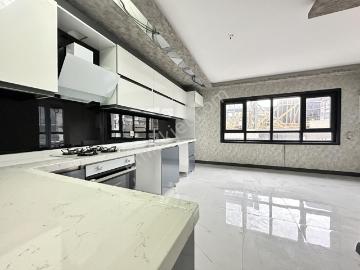 Mehmet Zengin'den K.otoparklı, Ç.banyolu, Lüks Sitede 7.kat 4+1