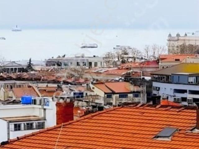 Mehmethan Emlak'tan Deniz Ve Şehir Manzaralı Masrafsız Balkonlu