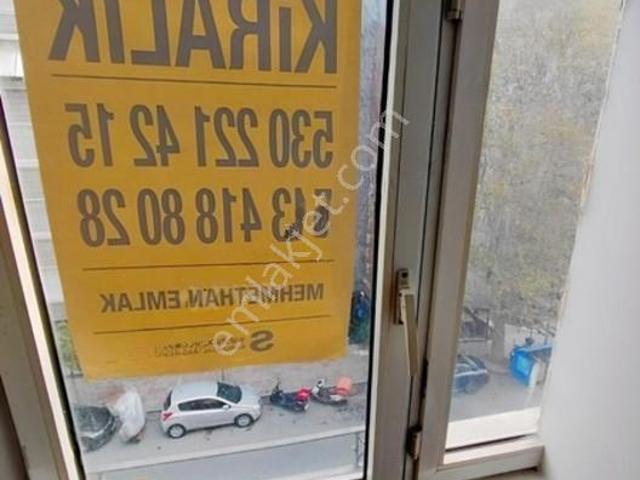 Mehmethan Emlak'tan Karanlık Odası Yok Balkonlu Cadde Üzerinde