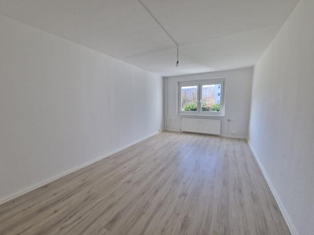 Mehr Platz als gedacht! Deine neue Single Oase im EG mit Duschbad und großer separater Küche